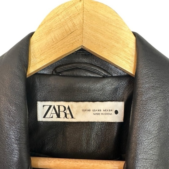 ZARA Faux Leather Blazer XS Blogger Favorite - Picture 9 of 13